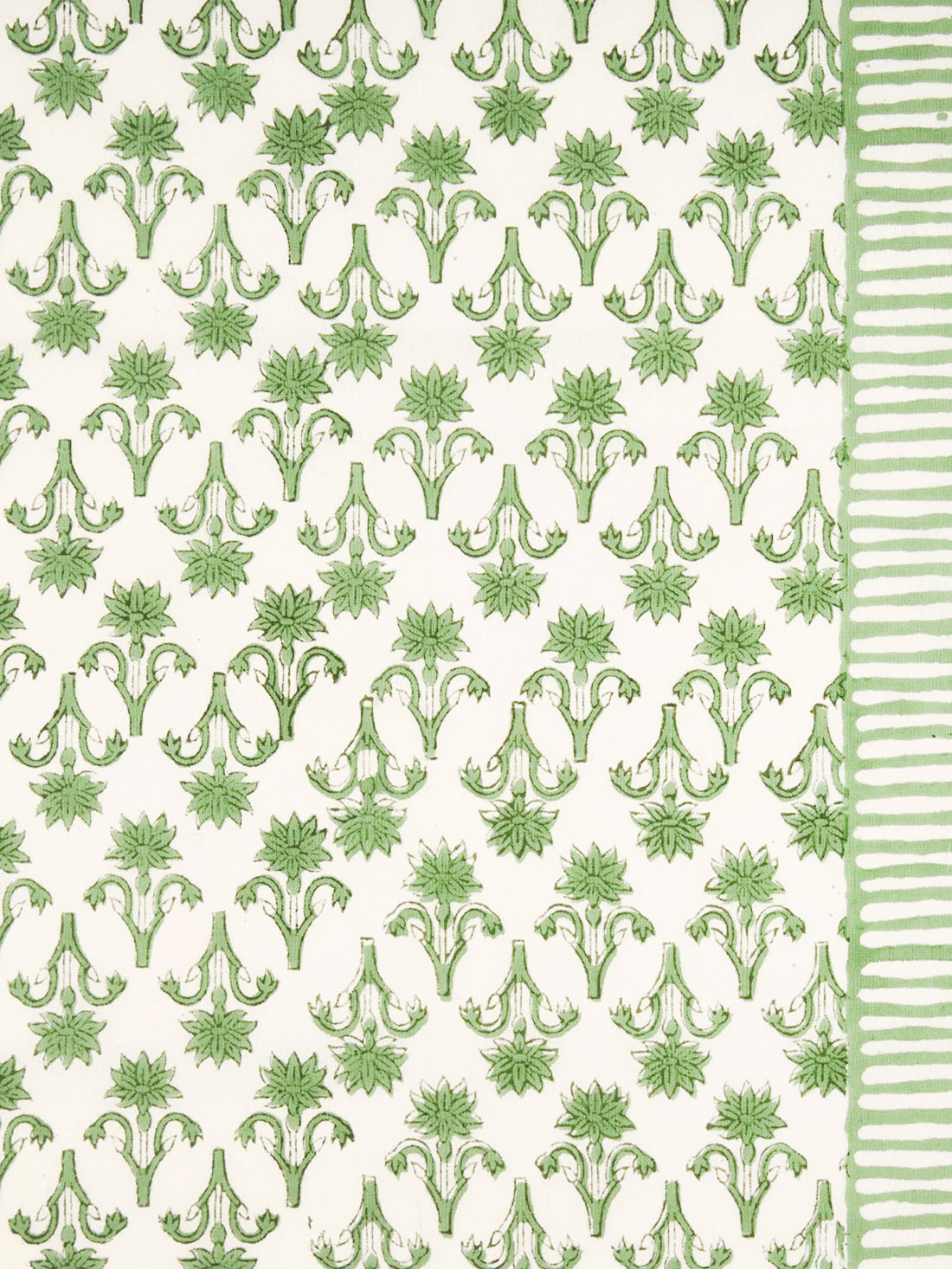 Tablecloth Lily Green 150x250cm