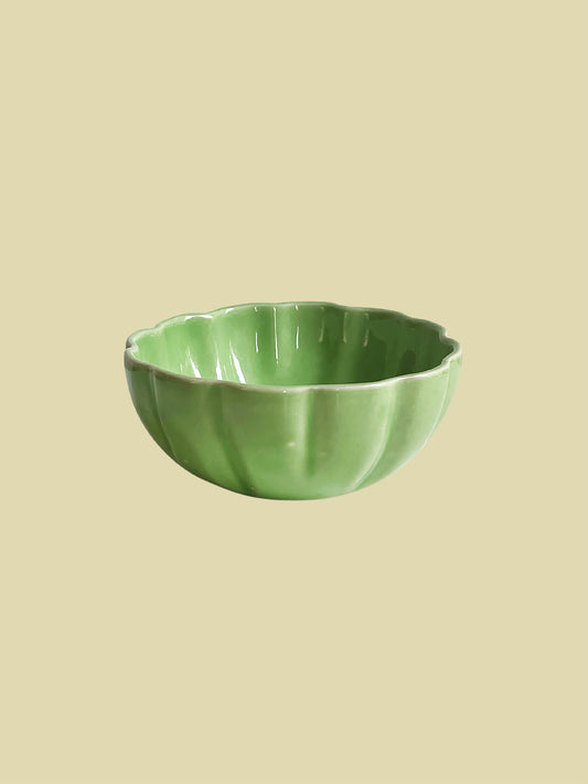 Bientôt Scallop Bowl Green 9-13cm