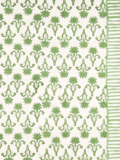 Tablecloth Lily Green 150x250cm